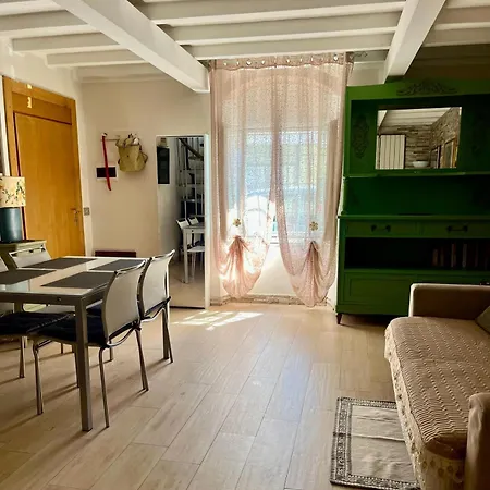 Casa Lunense