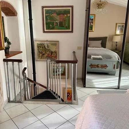 Casa Lunense Apartment